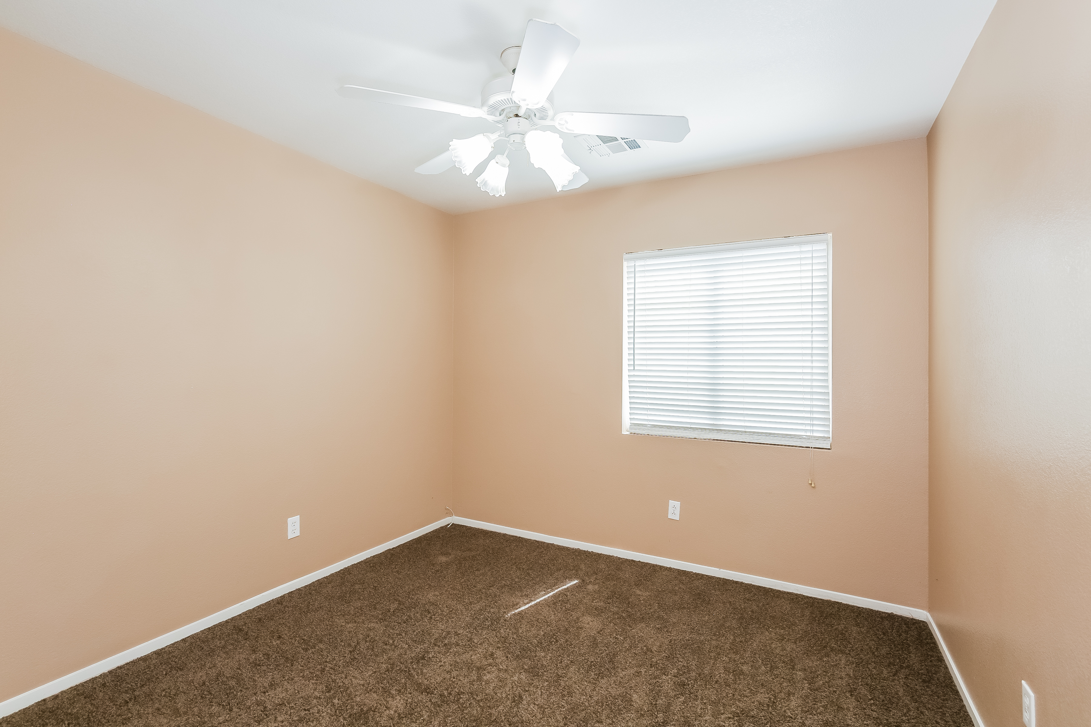 3135 Saleen Ct, North Las Vegas photo 11