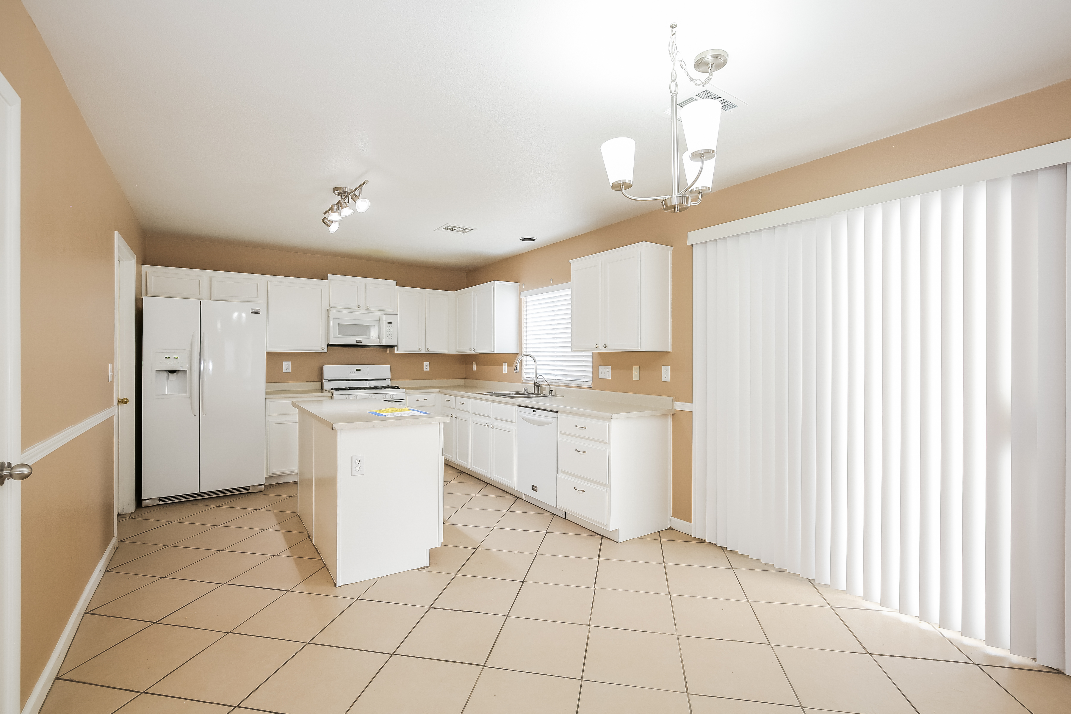 3135 Saleen Ct, North Las Vegas photo 6