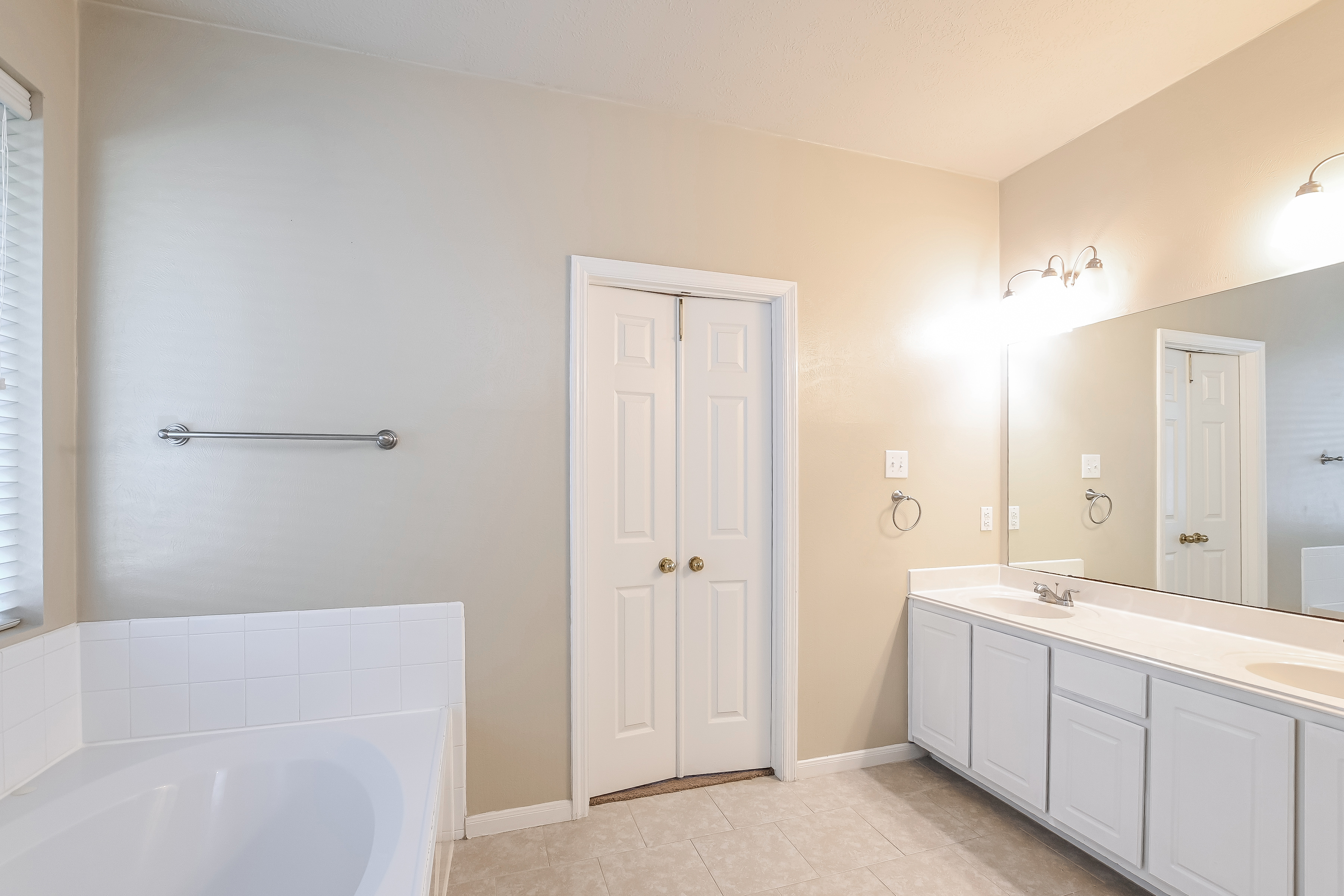 43 S Acacia Park Cir, Spring photo 10