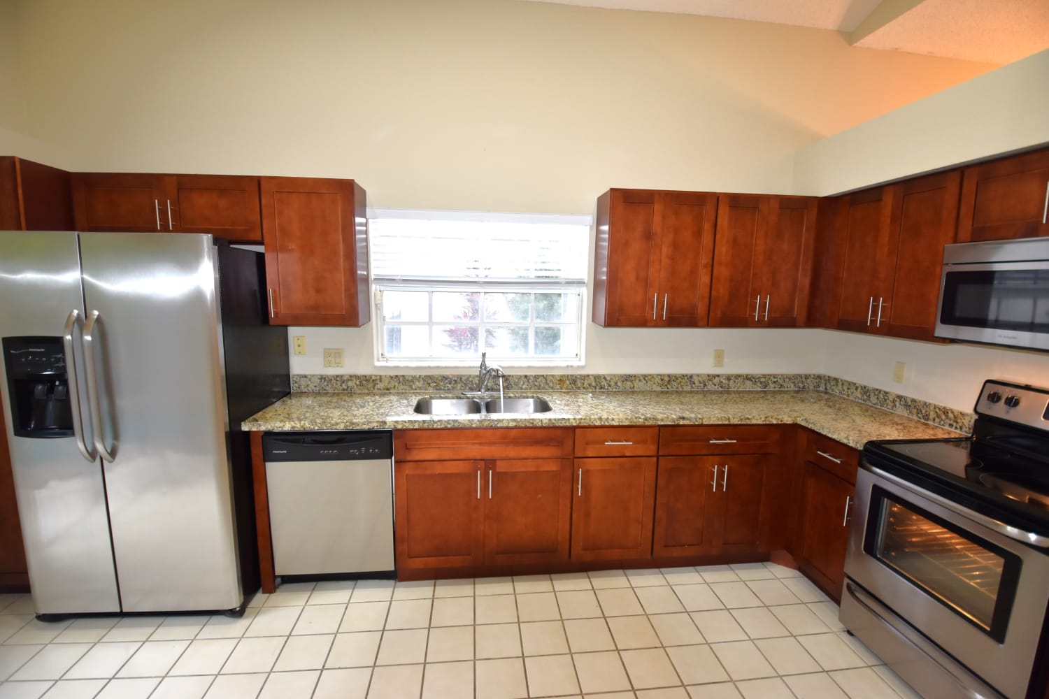 10 Blenheim Ct, Palm Beach Gardens photo 7