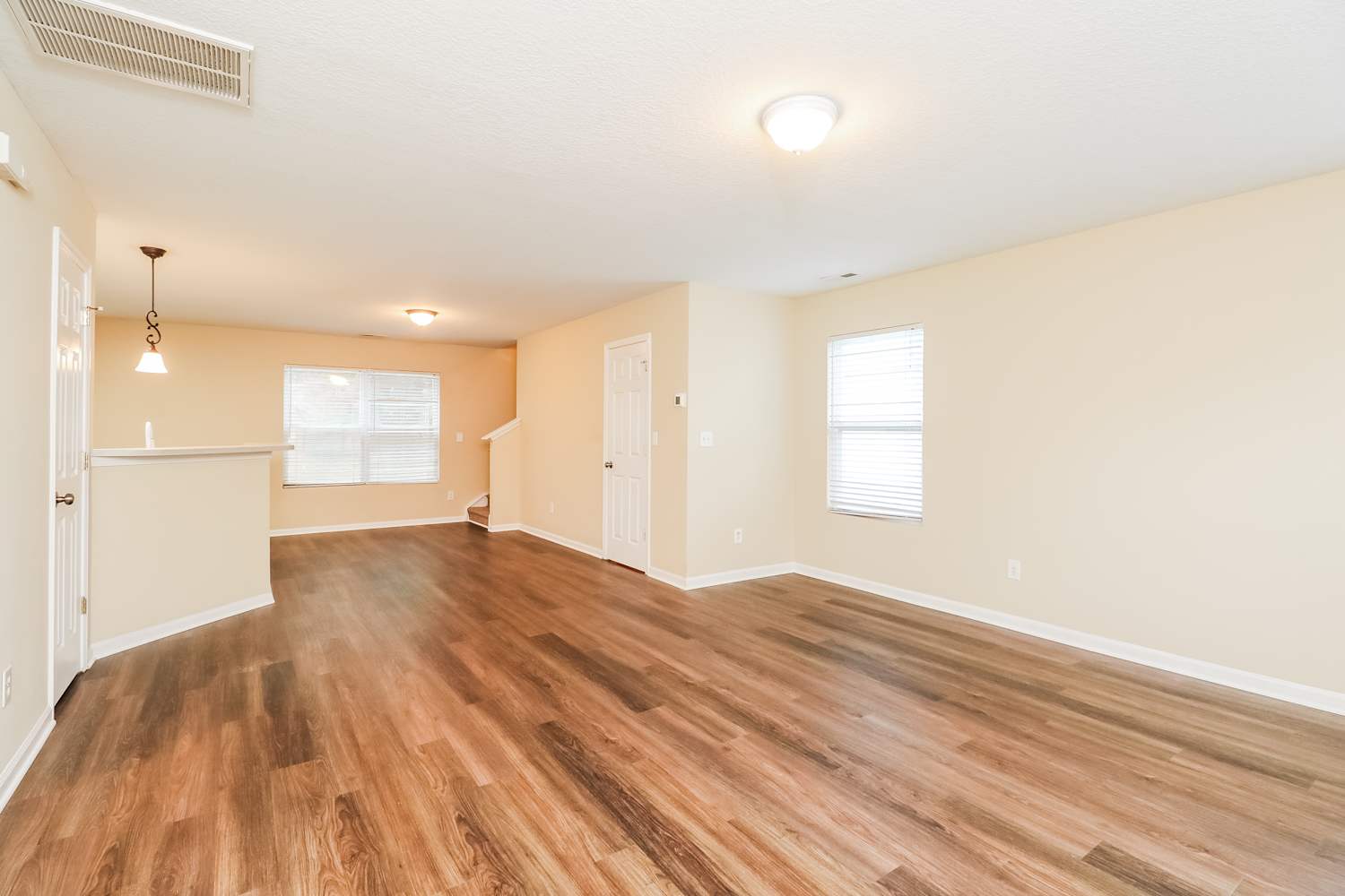 10 Riverside St, Lowell photo 6