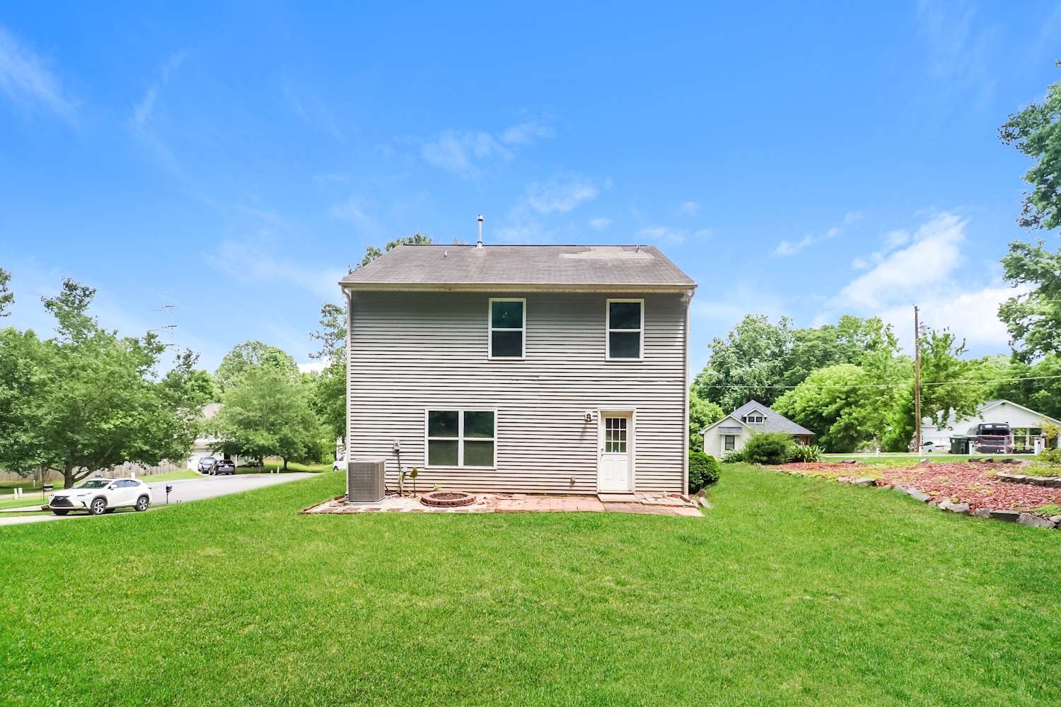 10 Riverside St, Lowell photo 16