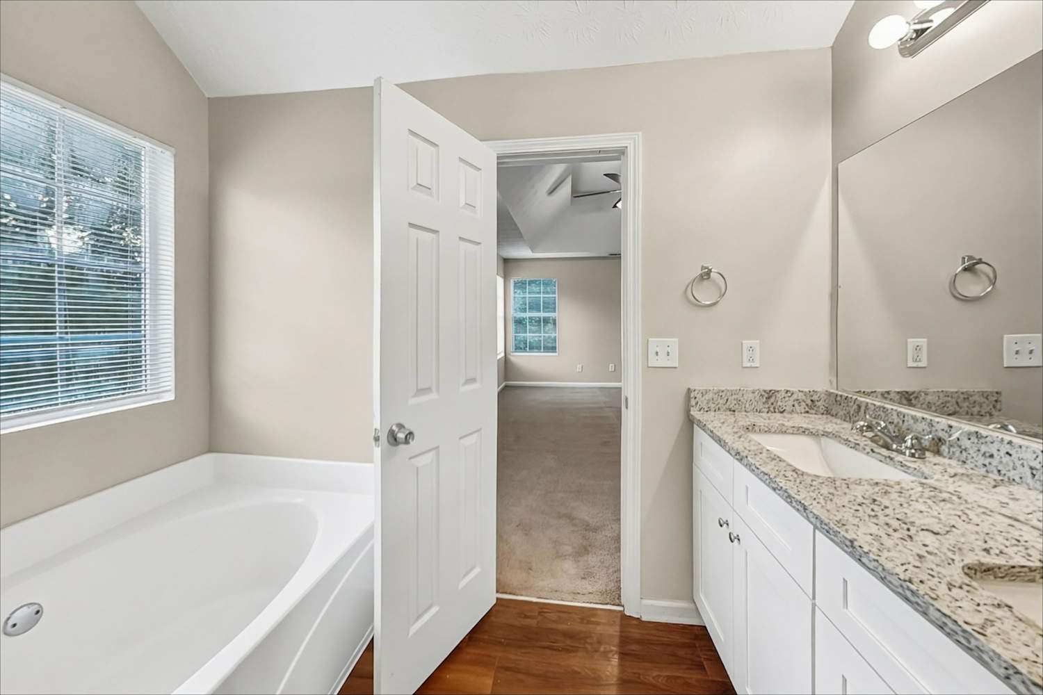 10 Summer Breeze Ct, Covington photo 16