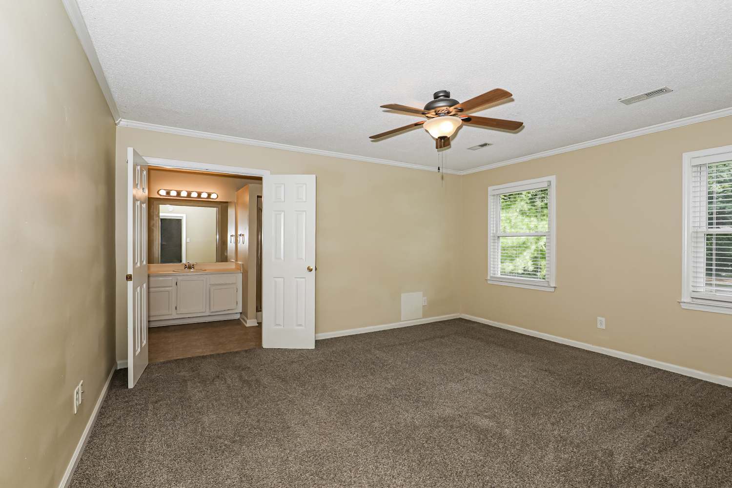 100 Pepperwood Dr, Peachtree City photo 11