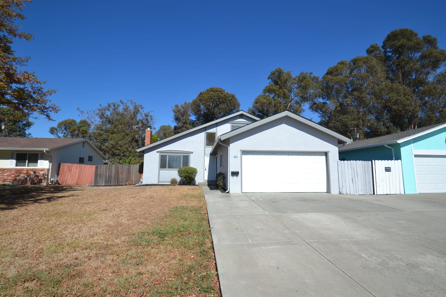 Front of 1000 Nightingale Dr, Fairfield, CA