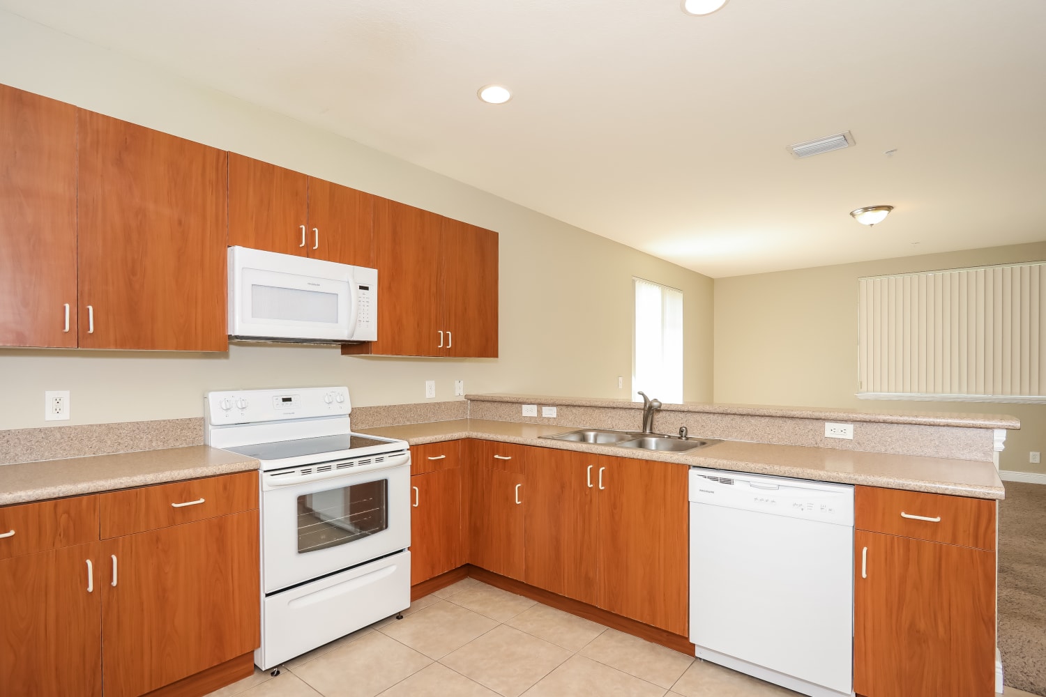 10001 SW 22nd St, Miramar photo 7