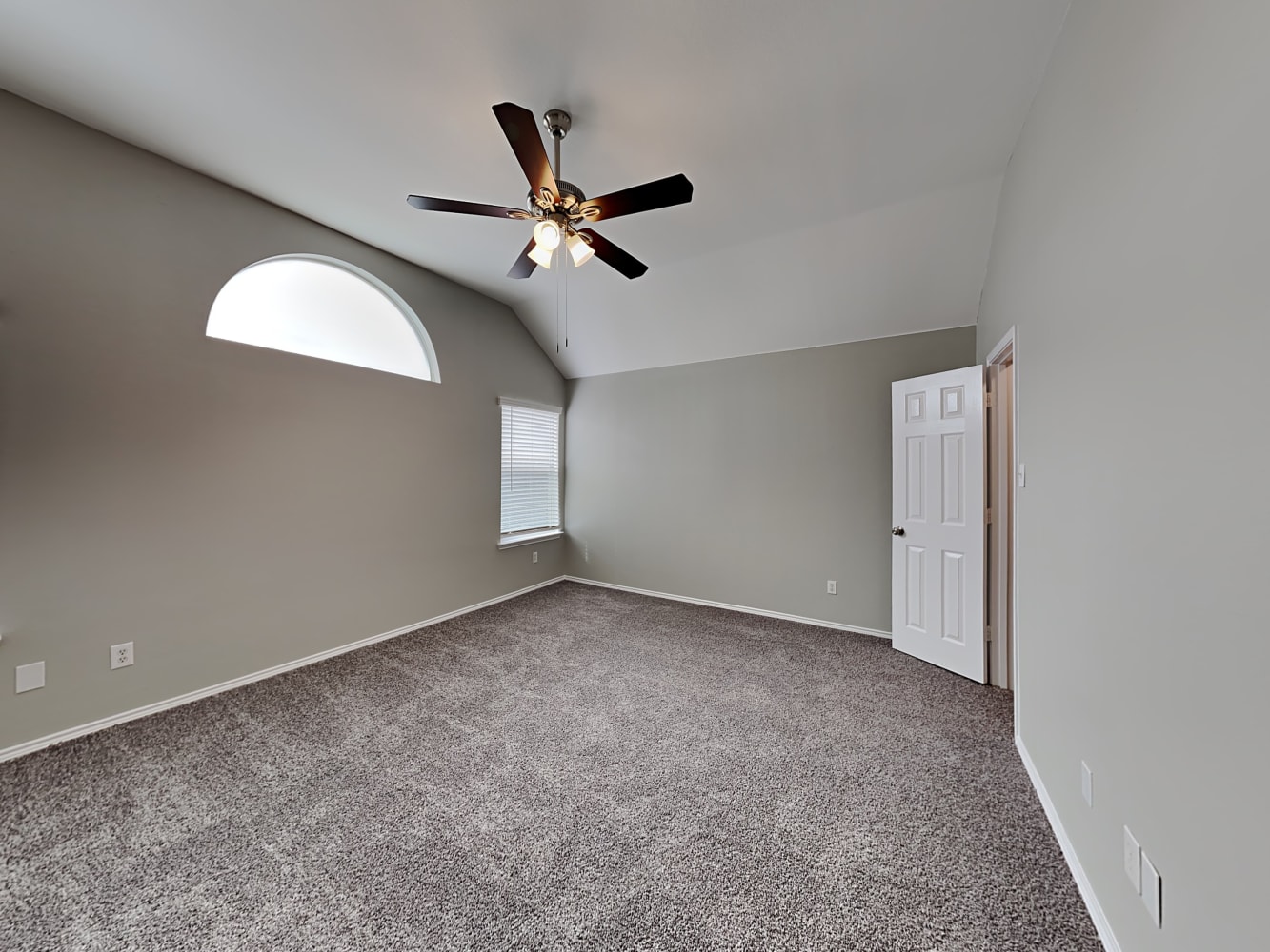 10009 Chadbourne Rd, Fort Worth photo 9