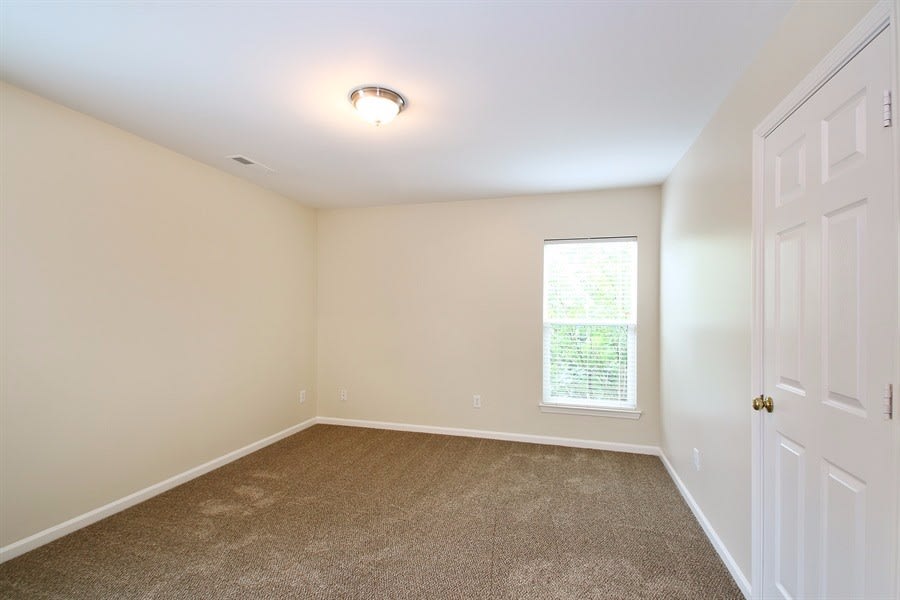 1002 Bridleside Dr, Indian Trail photo 8