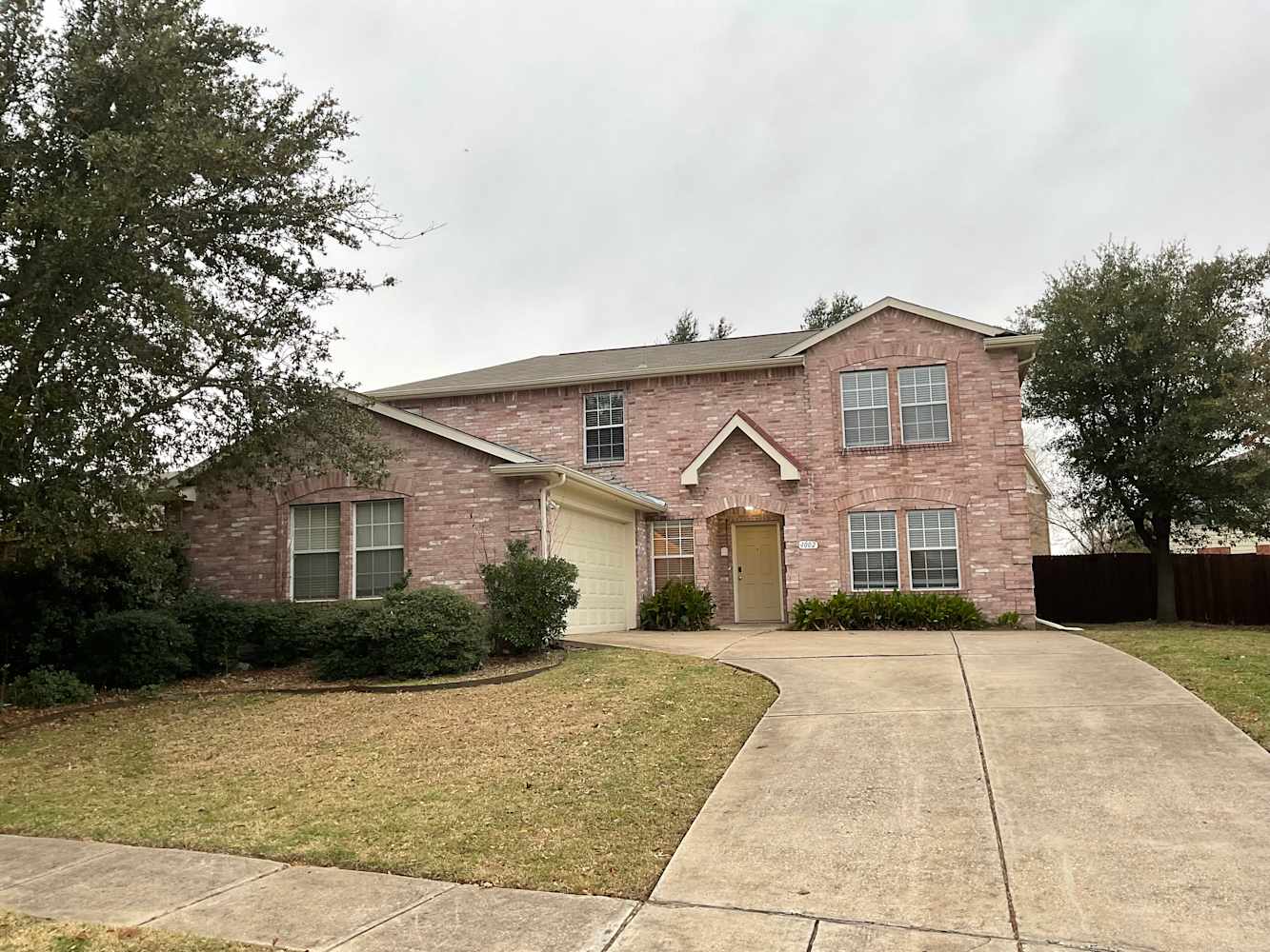 Front of 1002 Chatham, Forney, TX