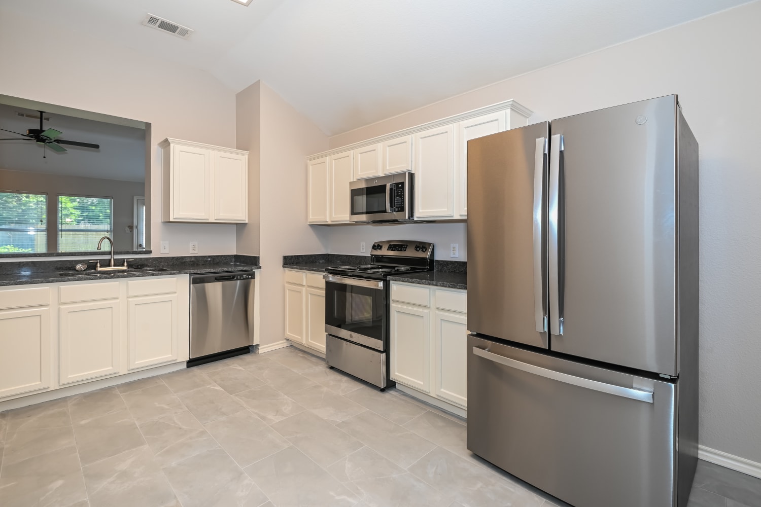 1003 Kelsey Ct, Forney photo 6