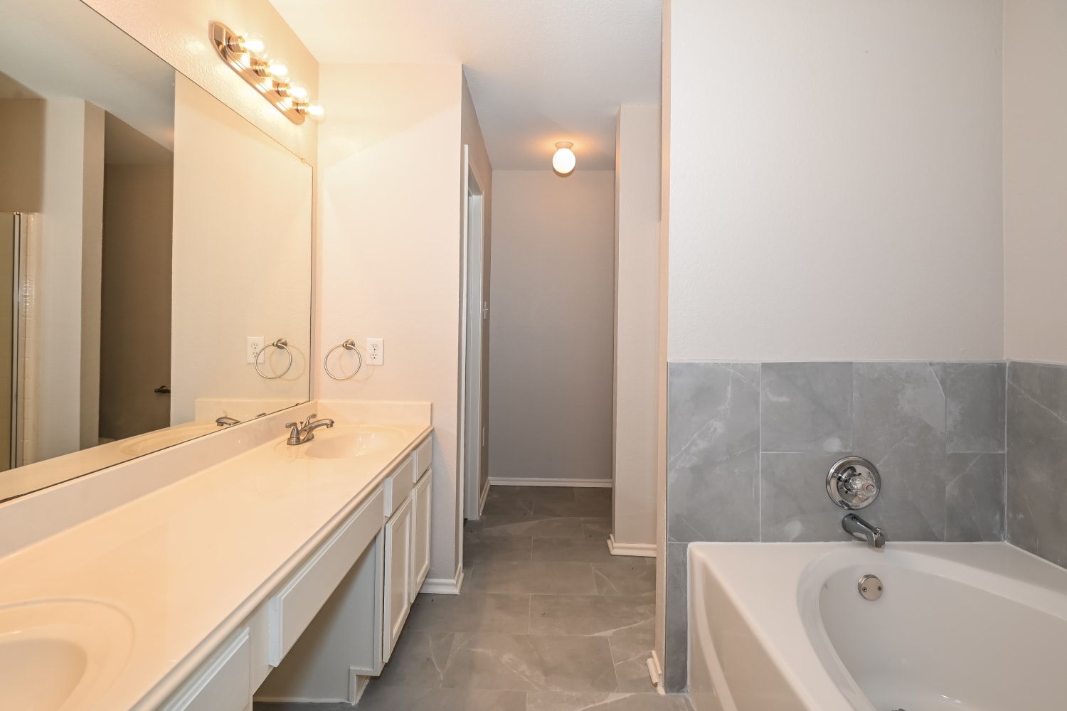 1003 Kelsey Ct, Forney photo 12