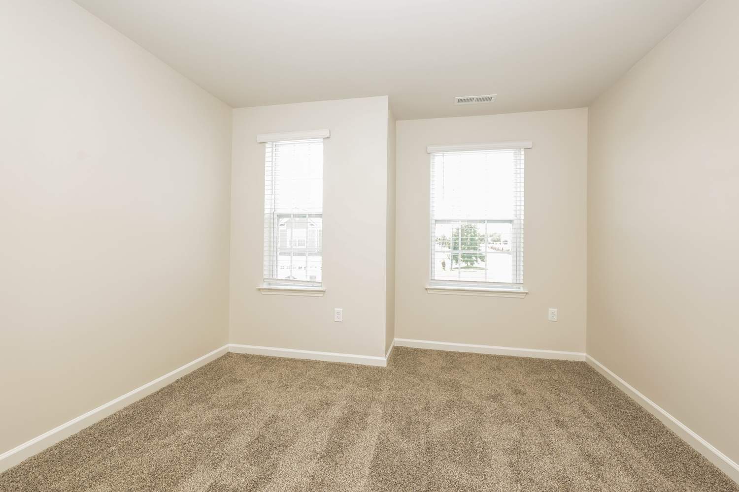 1005 Legacy Ct, Smyrna photo 17