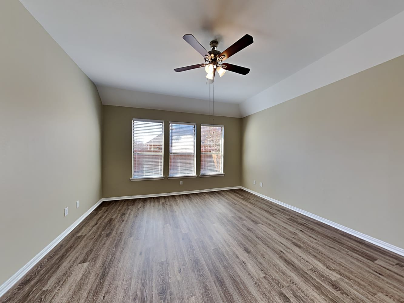 1006 Eagle Nest Ave, Forney photo 11