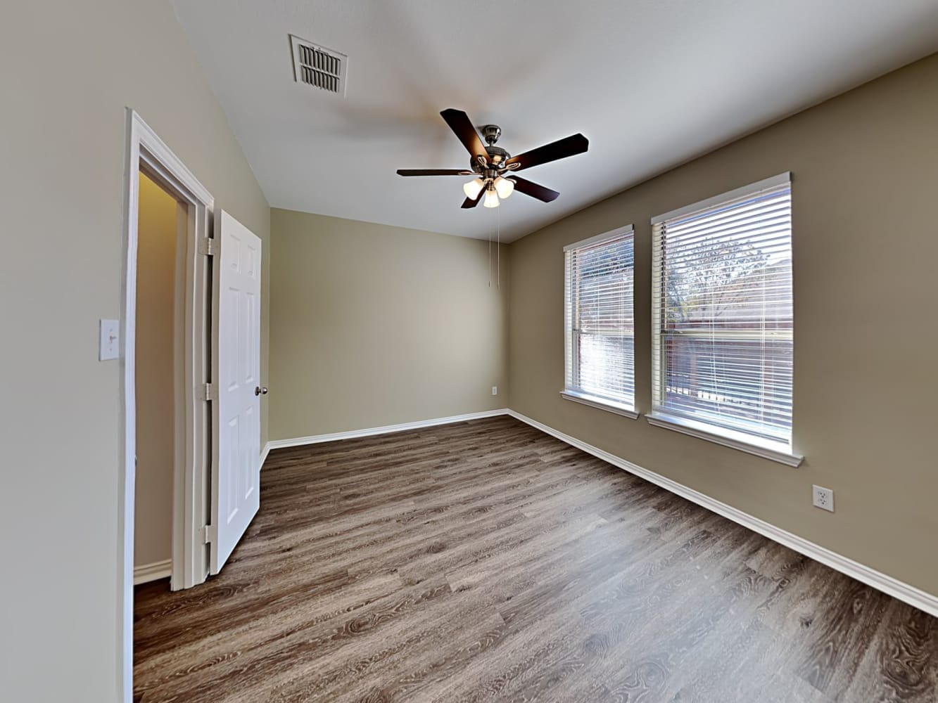1006 Eagle Nest Ave, Forney photo 13