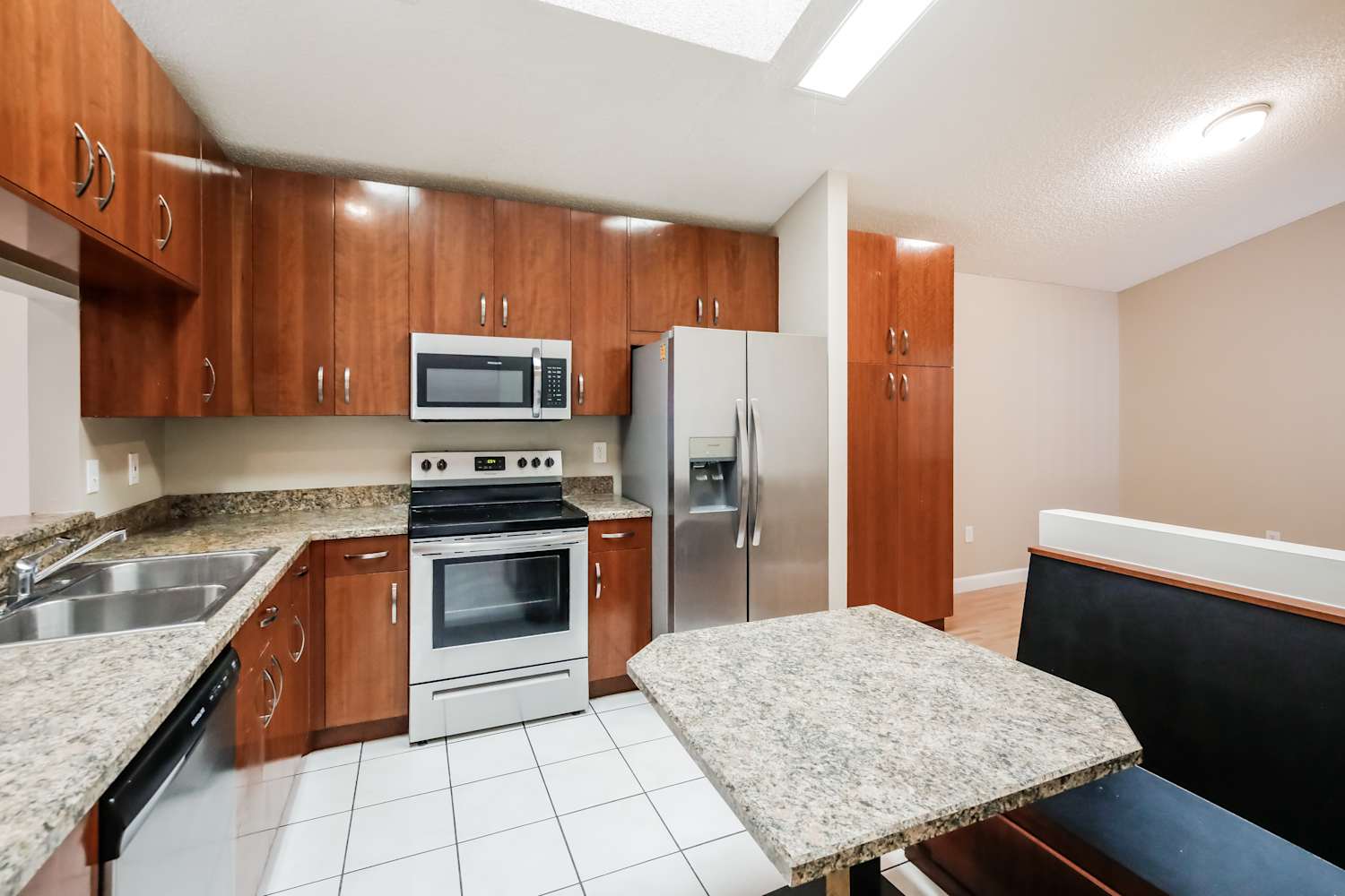 10061 SW 222nd St, Cutler Bay photo 9