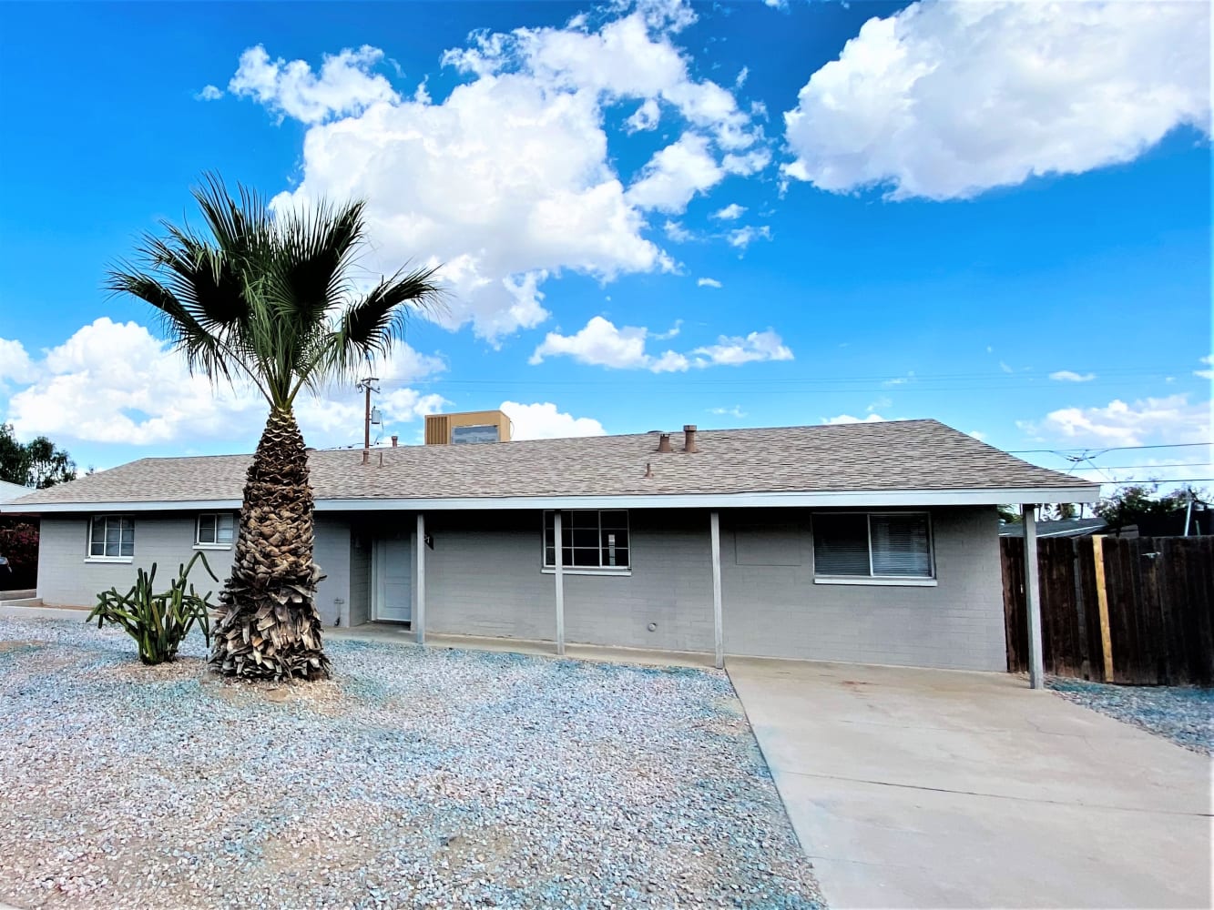 Front of 1007 N Litchfield Rd, Goodyear, AZ