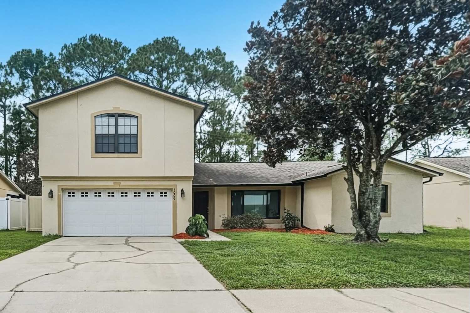 1009 Dishman Loop, Oviedo photo 1
