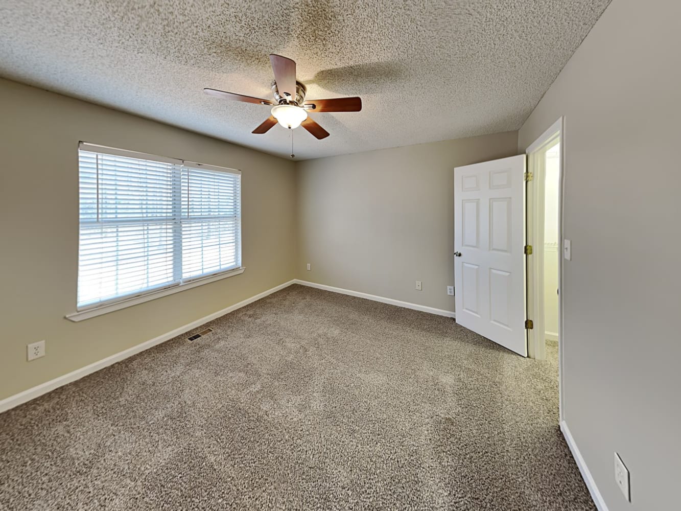 101 Brandon Woods Cir, Hiram photo 12