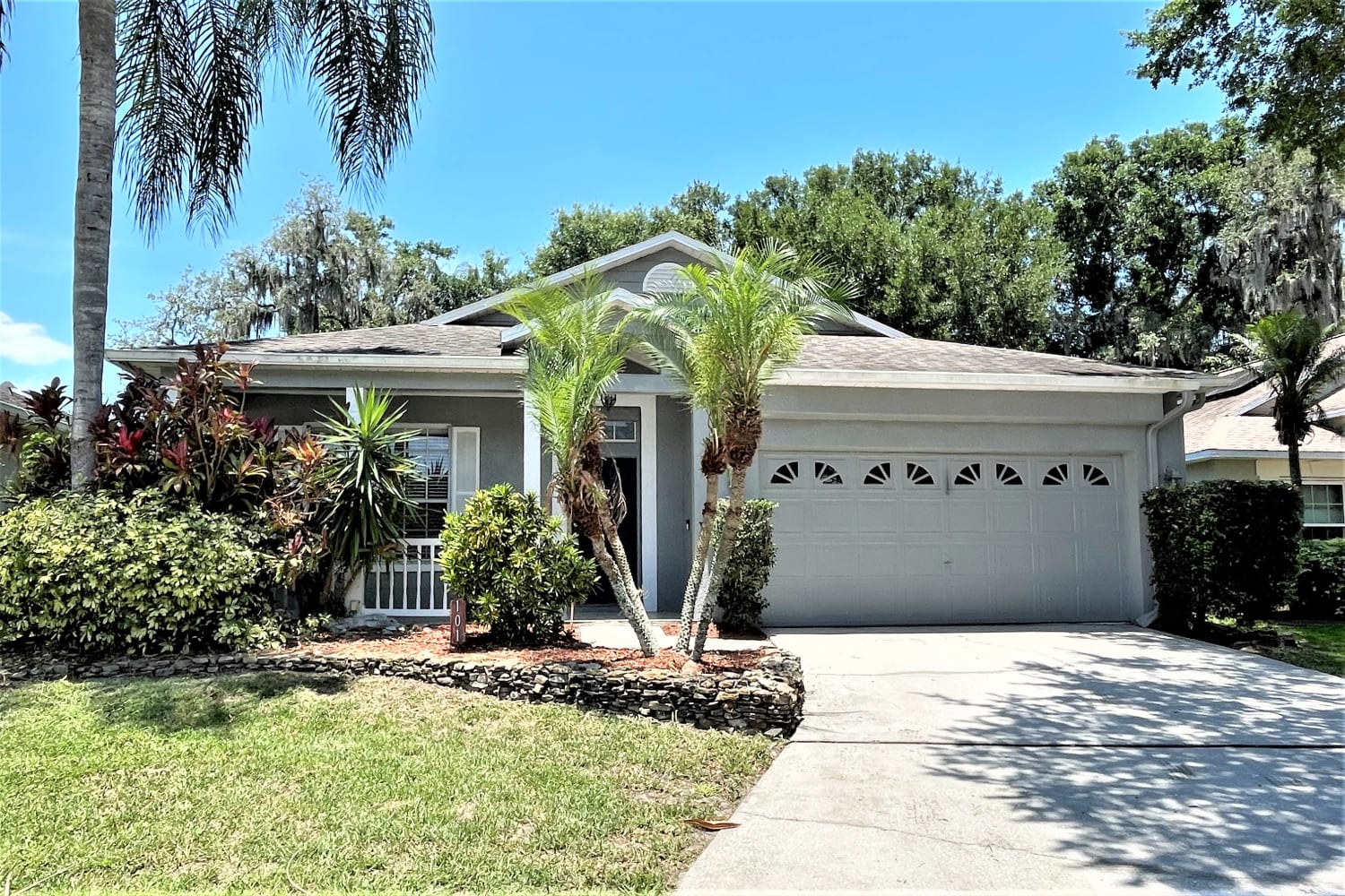Front of 101 London Fog Way, Sanford, FL