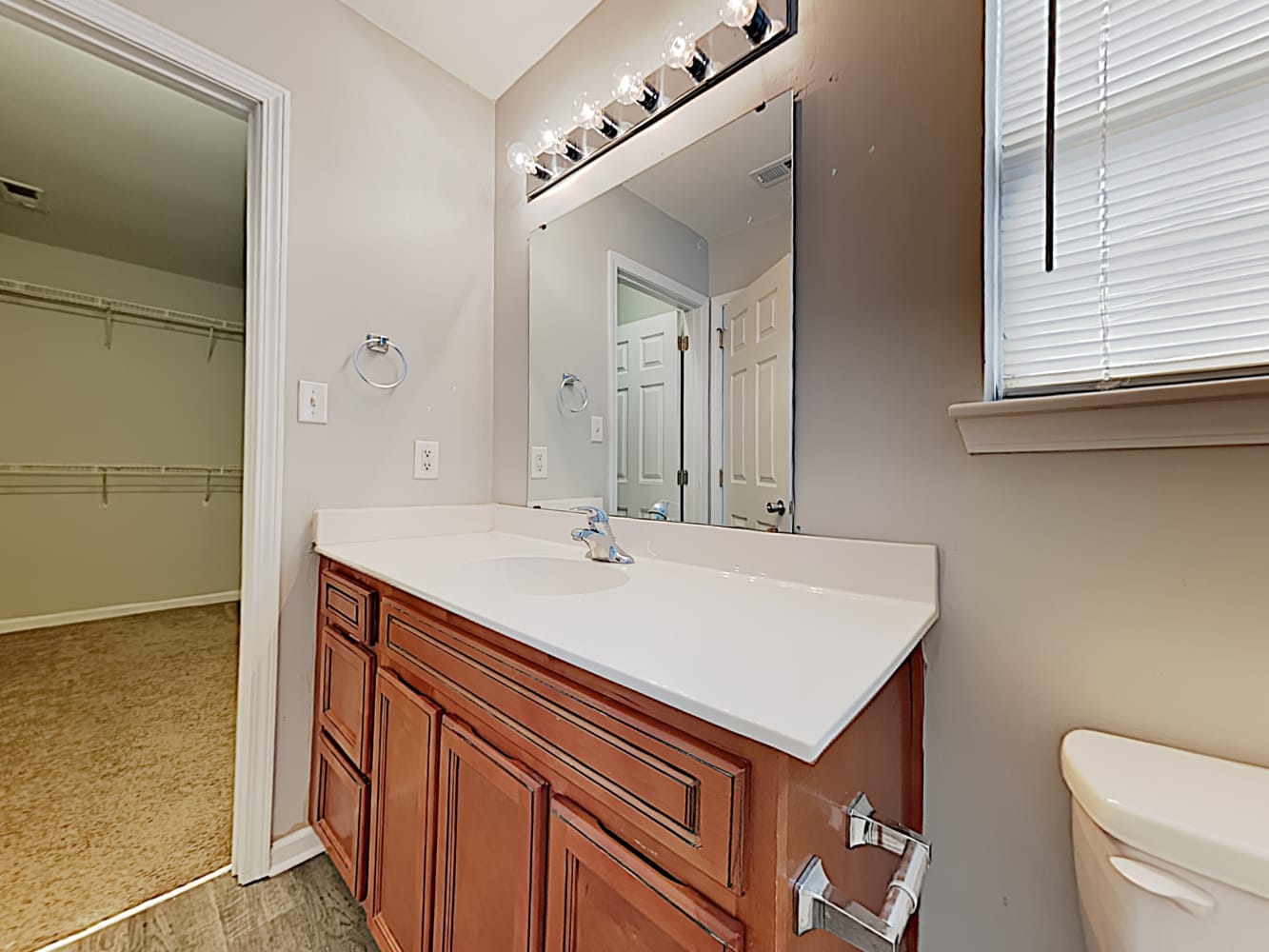 101 Sweetbriar Ct, Mount Holly photo 17