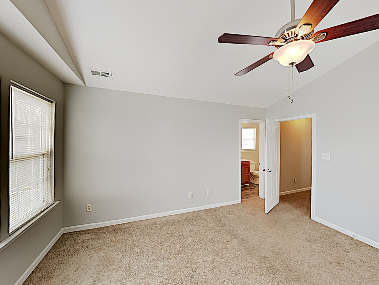 101 Sweetbriar Ct, Mount Holly photo 14