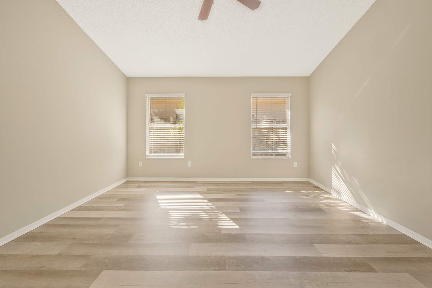 1011 Corkwood Dr, Oviedo photo 17