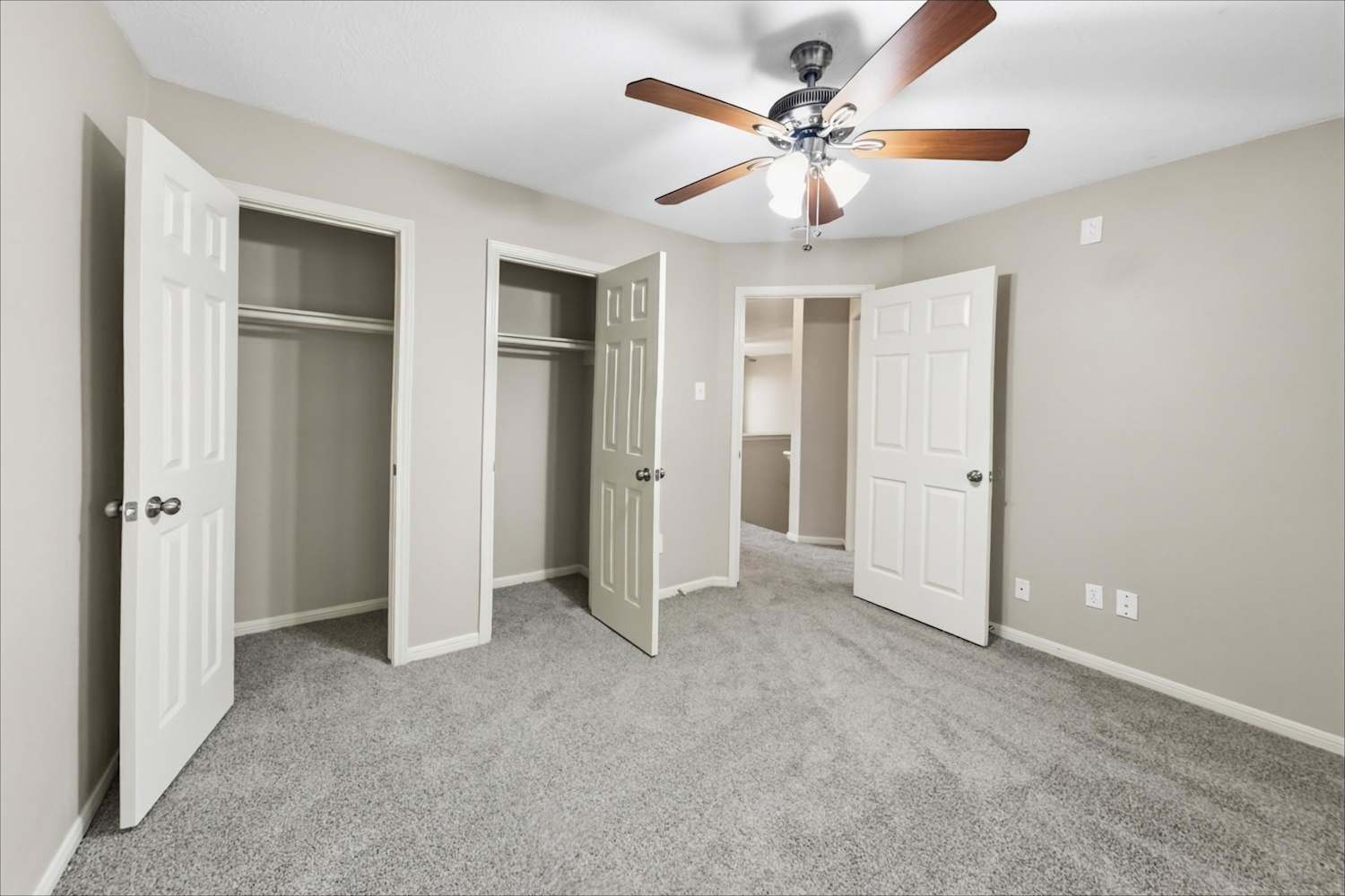 1011 Wentworth Dr, Pearland photo 15