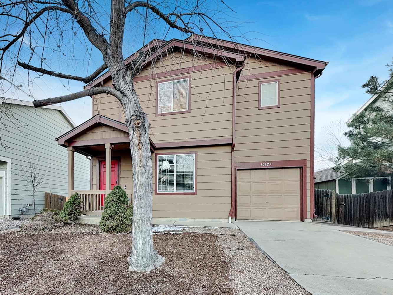 Front of 10125 Hudson Ct, Thornton, CO