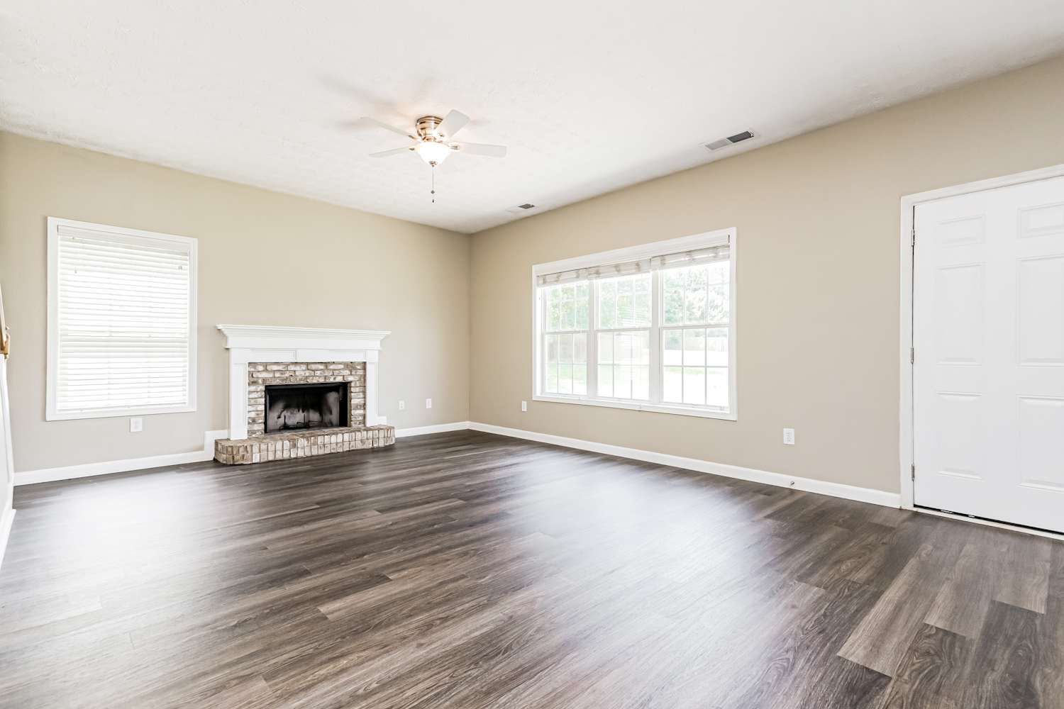 1013 Crown Landing Pkwy, McDonough photo 7