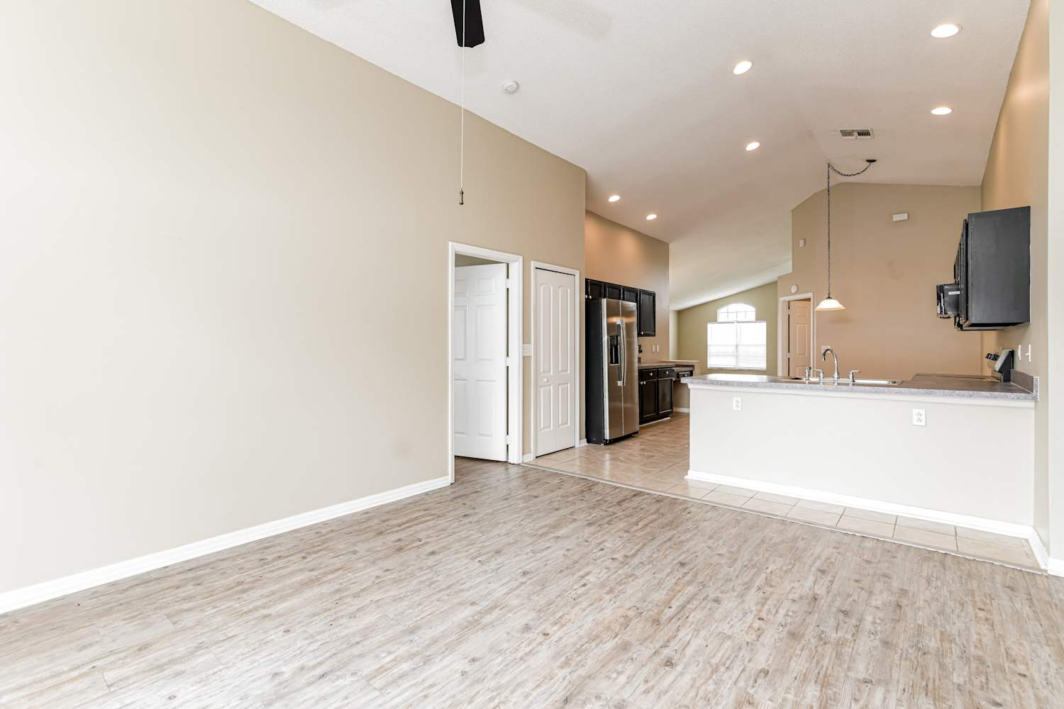 1016 Durango Loop St, Davenport photo 6