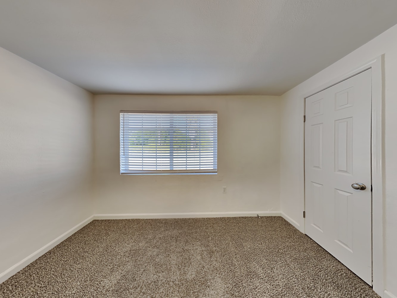 10179 Orr Rd, Galt photo 12