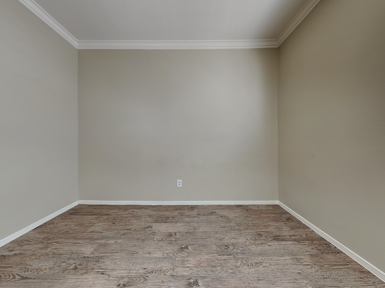 10199 Deep Glen St, Las Vegas photo 9