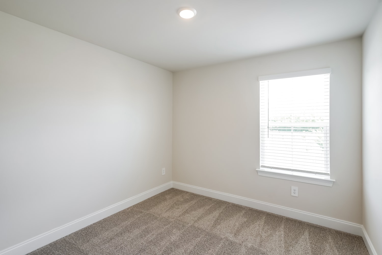 102 Maybrook Dr, Lebanon photo 11