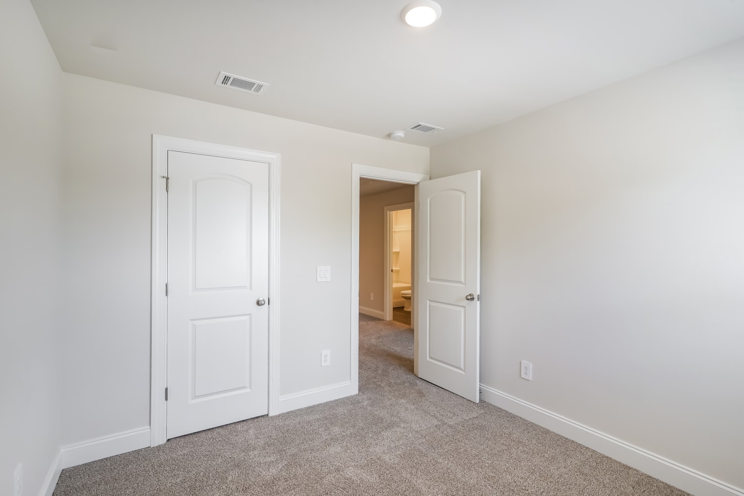 102 Maybrook Dr, Lebanon photo 14