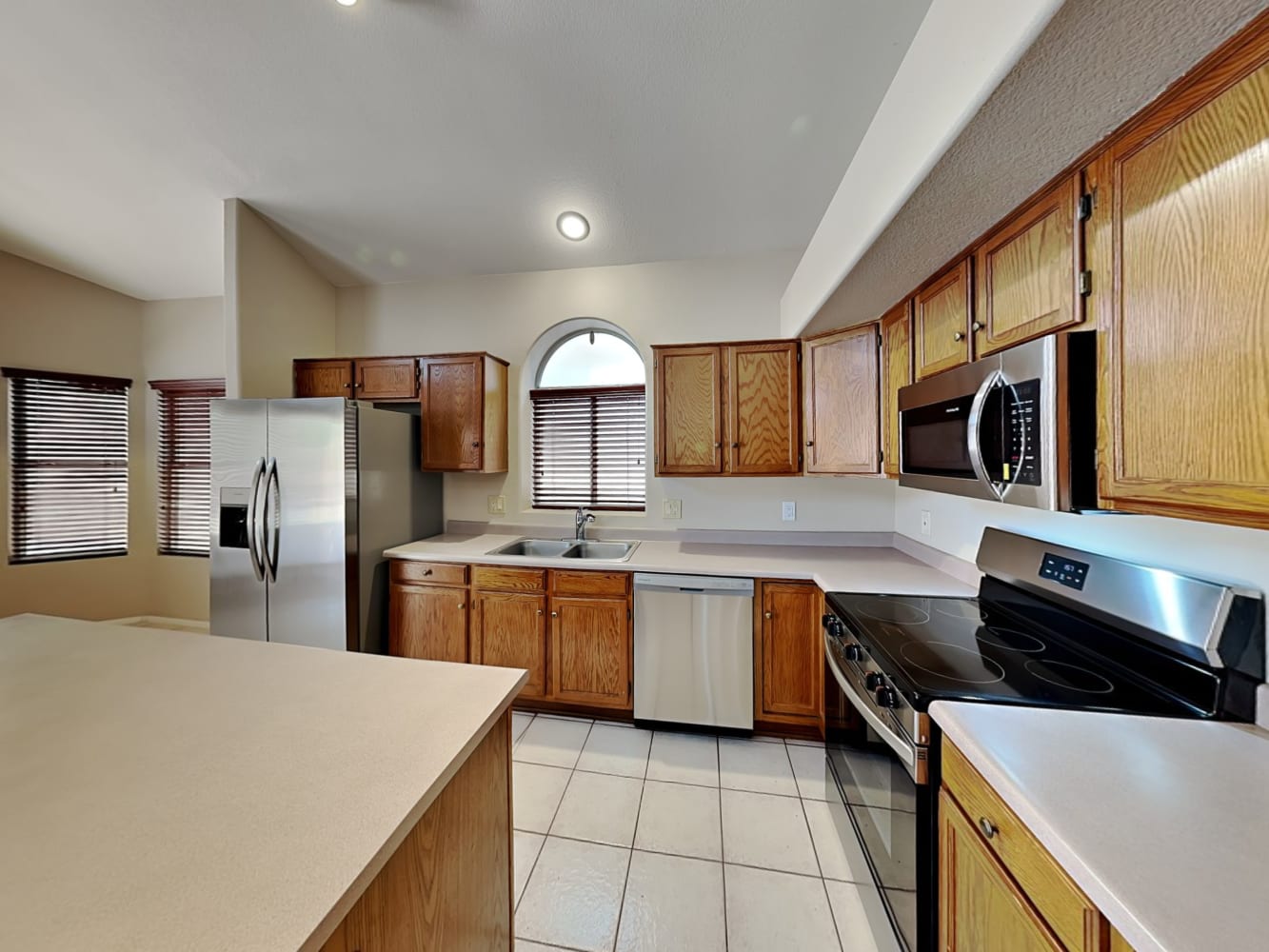 10201 S Hopi Ln, Goodyear photo 7