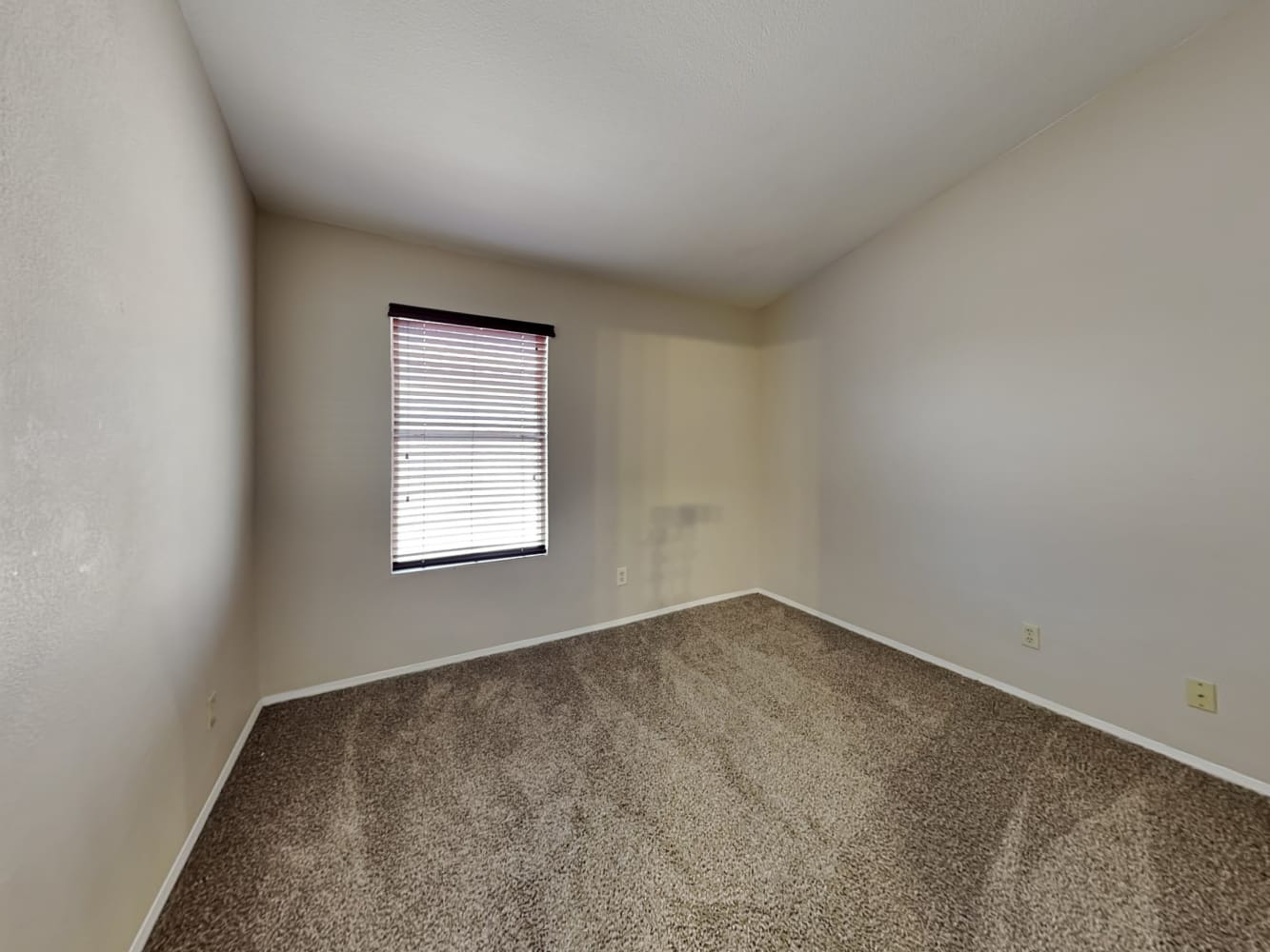 10201 S Hopi Ln, Goodyear photo 13
