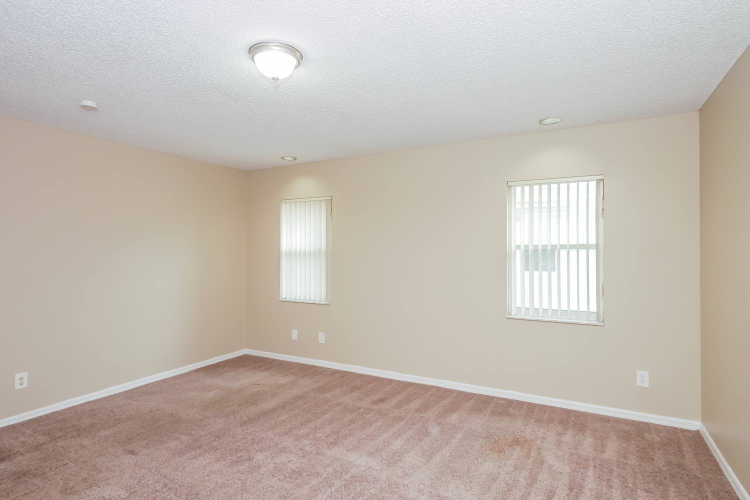 10225 Panama St, Hollywood photo 15
