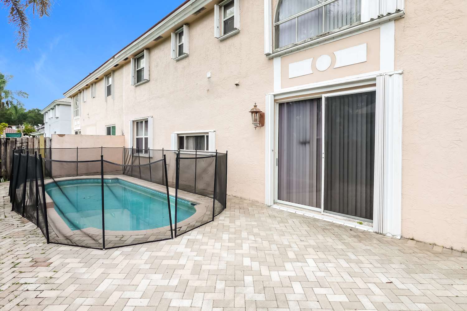 10225 Panama St, Hollywood photo 17