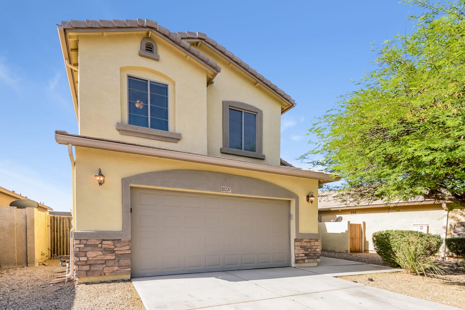 Front of 10237 W Chipman Rd, Tolleson, AZ