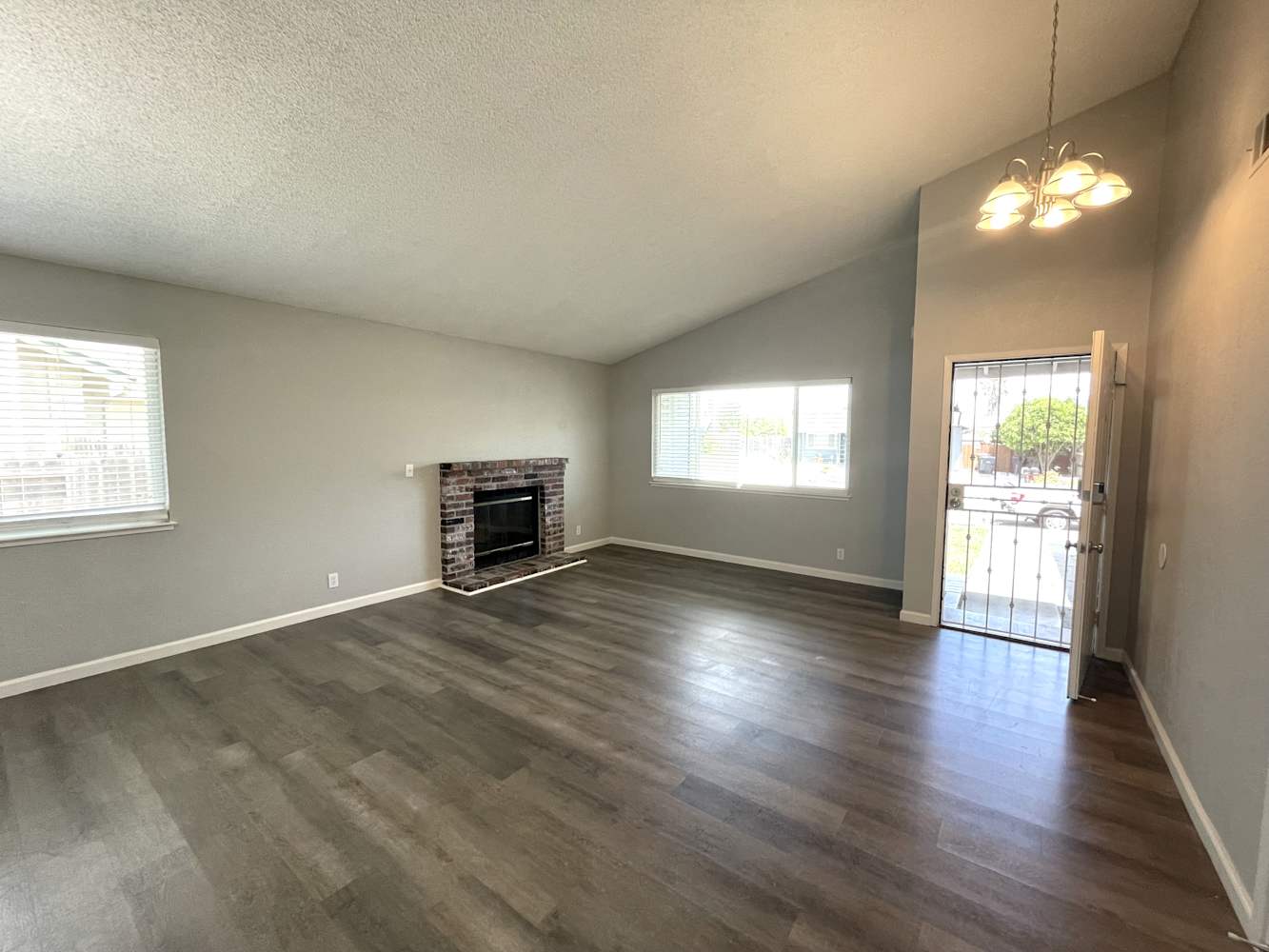 1024 Winters Way, Suisun City photo 6