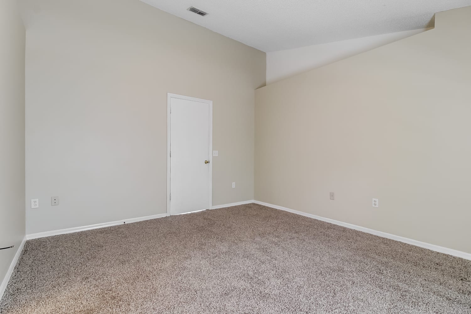 103 Broadarrow Pl, Sanford photo 9