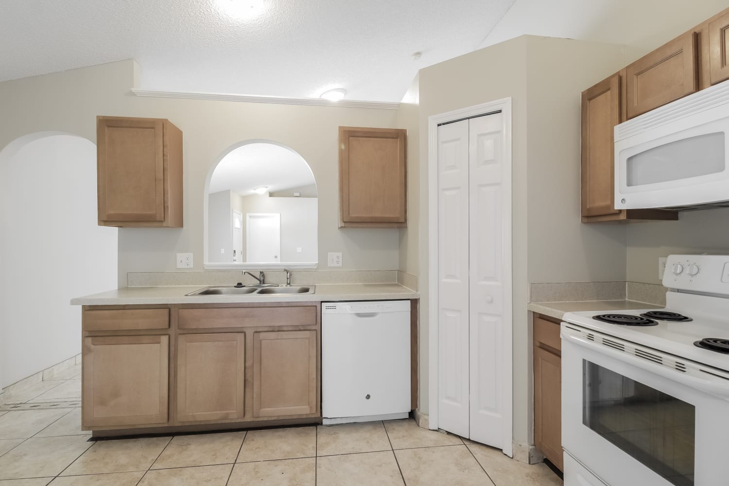 103 Broadarrow Pl, Sanford photo 7