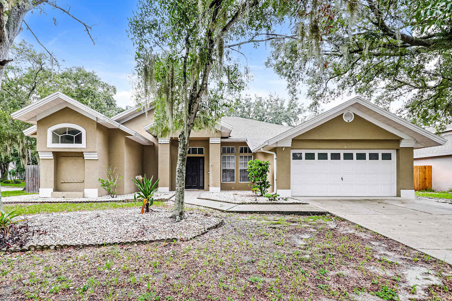 10316 Rainbridge Dr, Riverview photo 1
