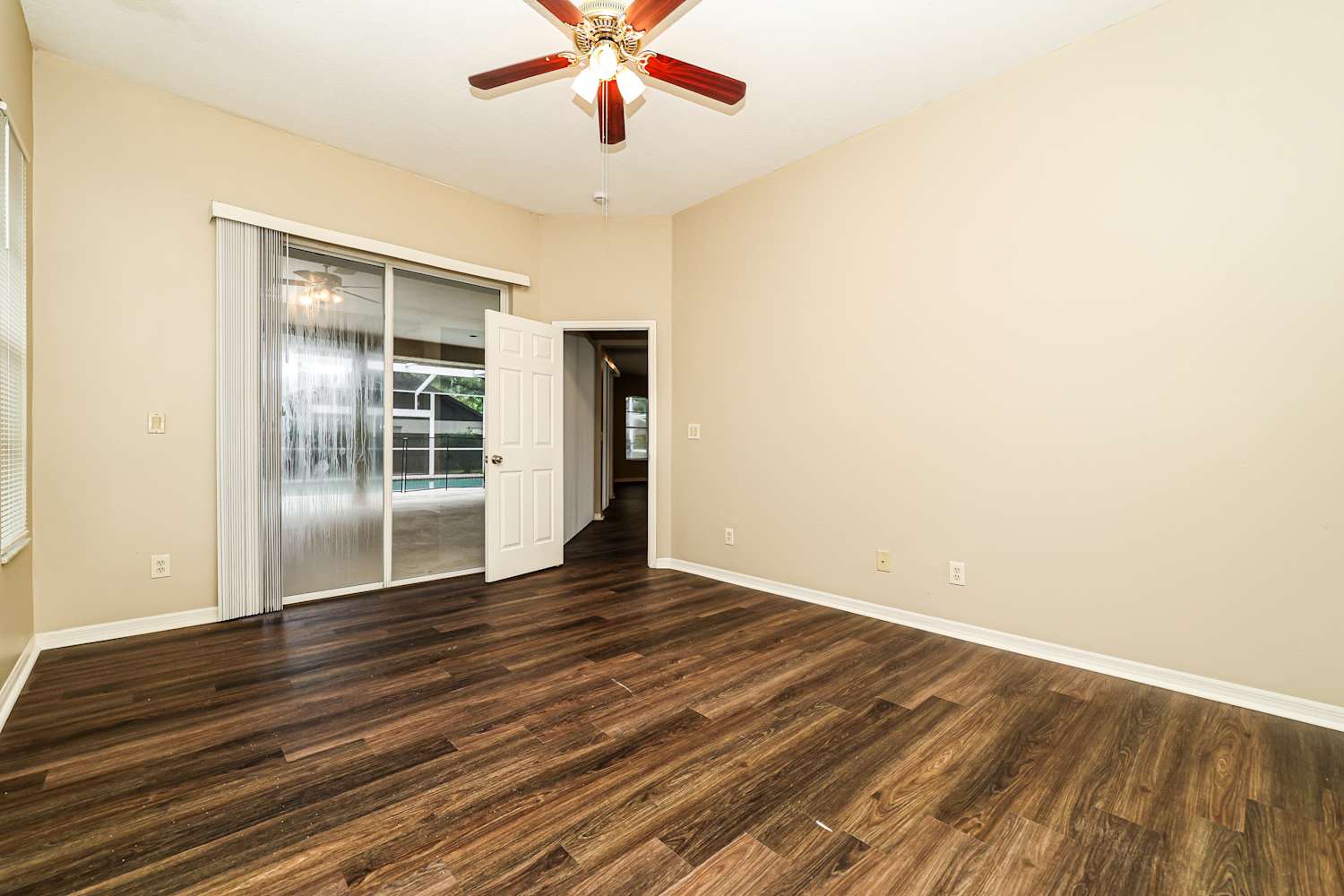 10316 Rainbridge Dr, Riverview photo 9