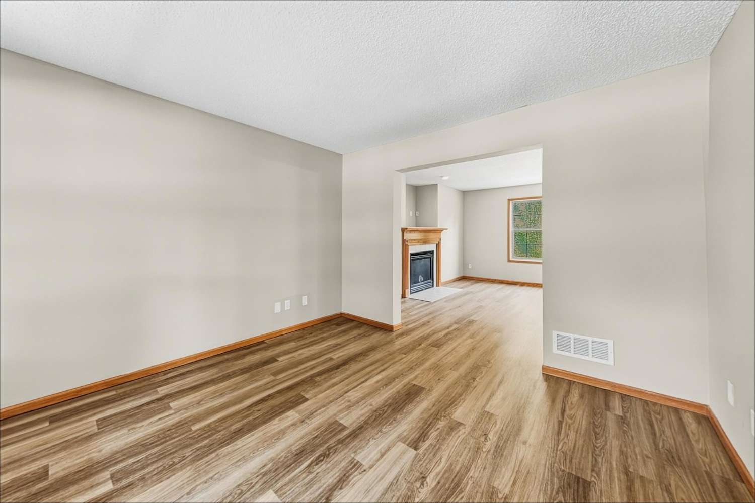 10322 Kali Ave NE, Albertville photo 6