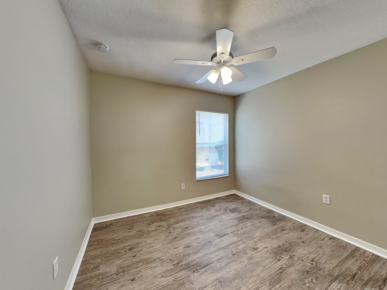 10327 Avelar Ridge Dr, Riverview photo 10