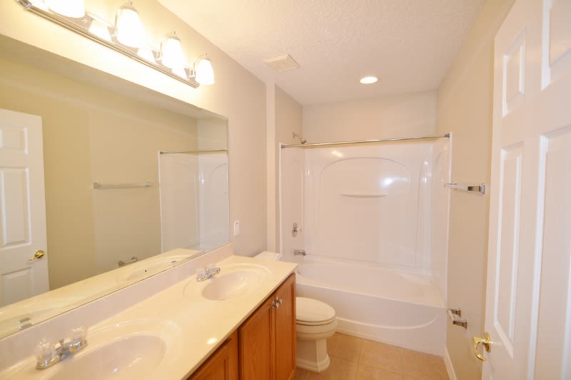1033 Berkeley Dr, Kissimmee photo 8