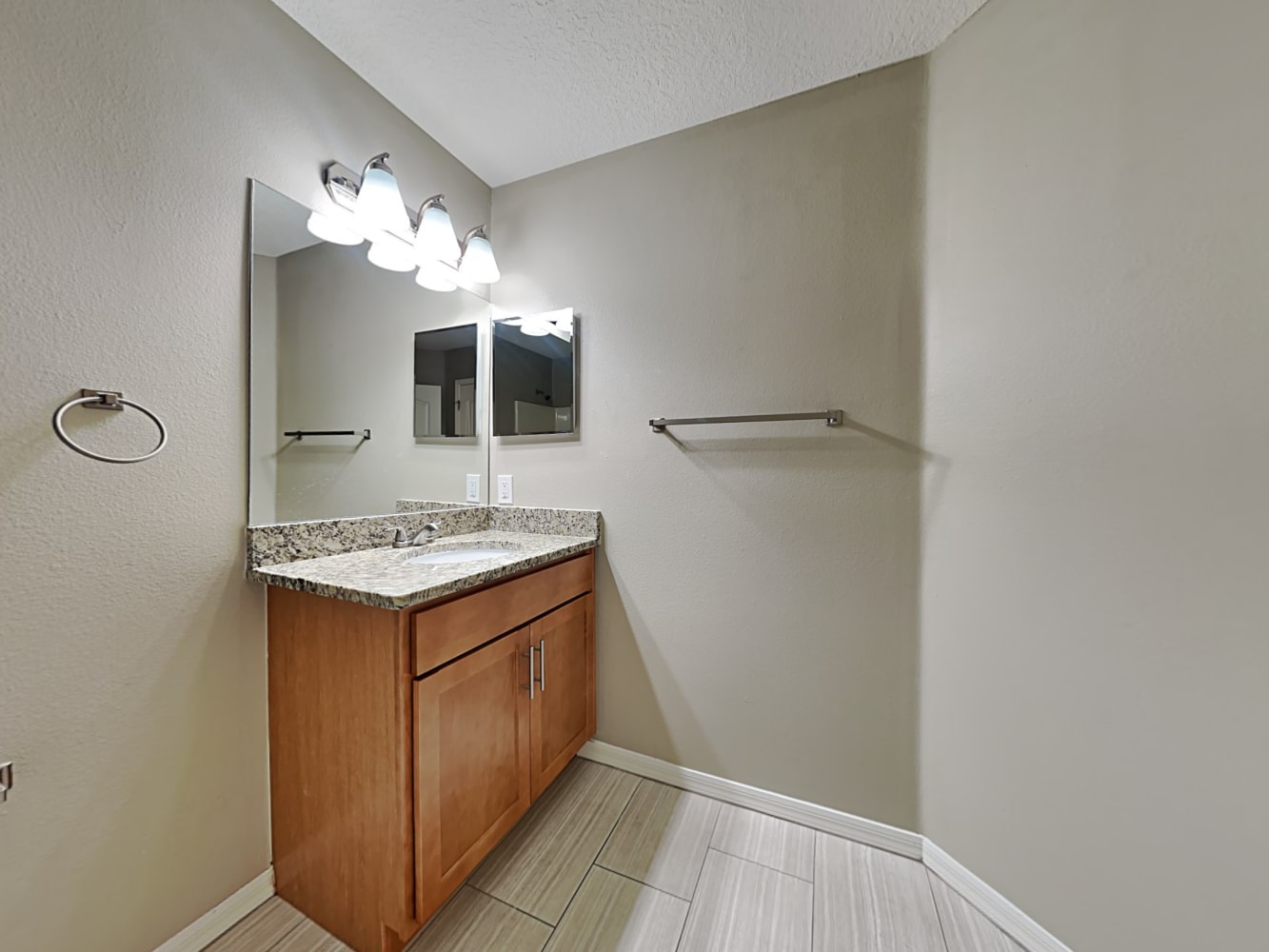 10333 Frog Pond Dr, Riverview photo 16