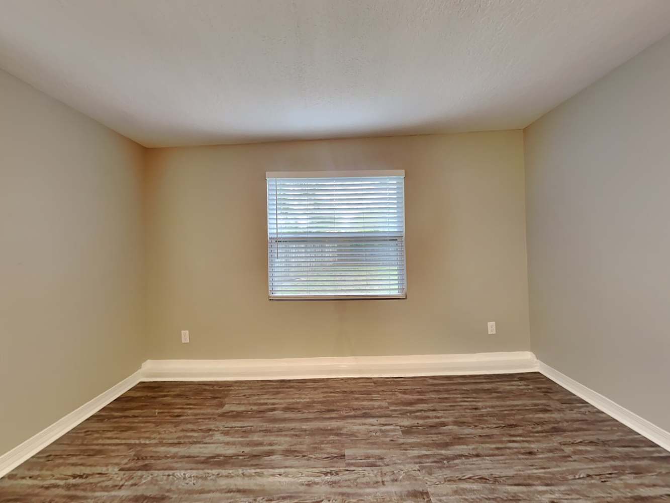 10345 Driftwood Rd, Jacksonville photo 8