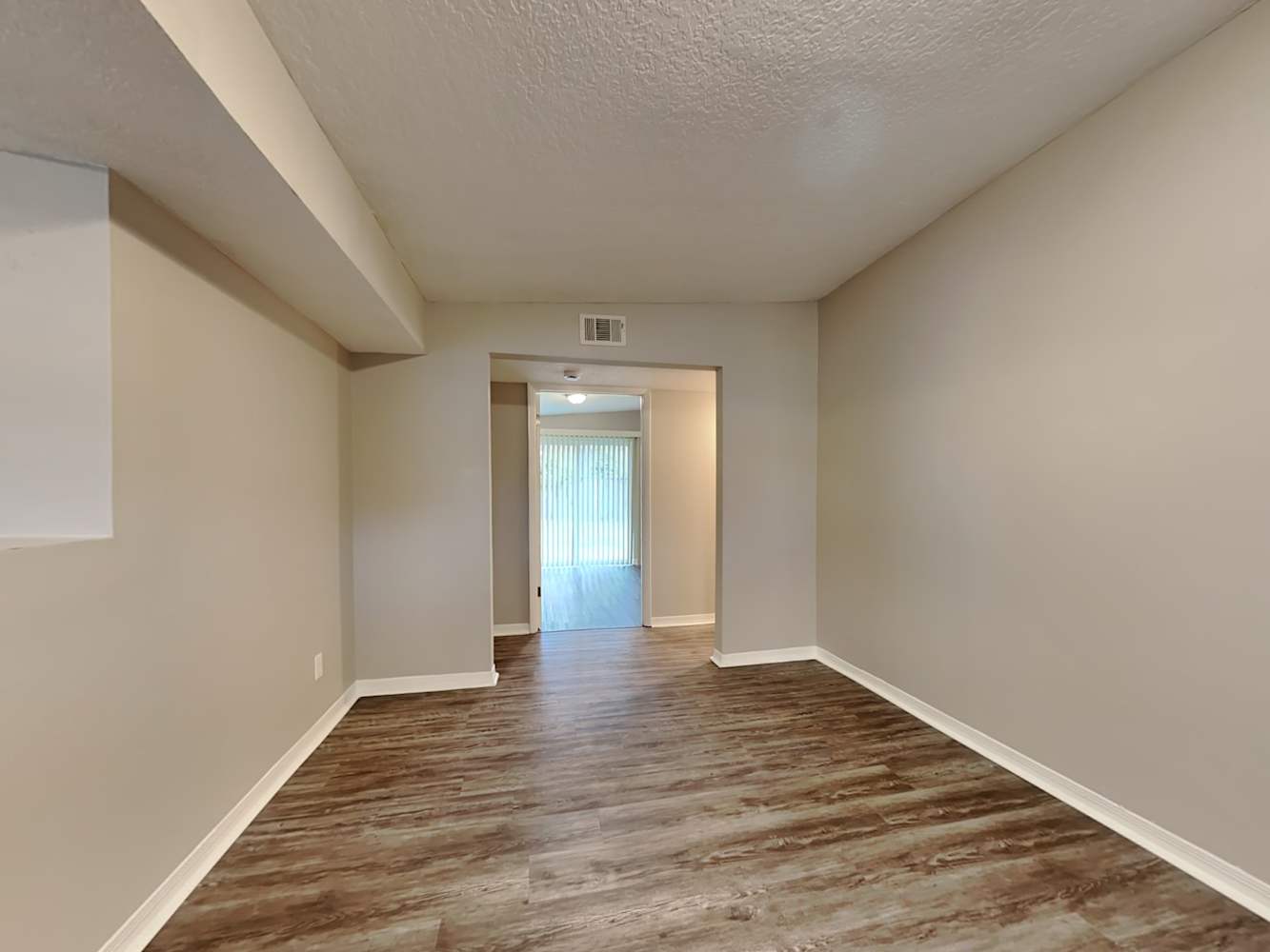 10345 Driftwood Rd, Jacksonville photo 6